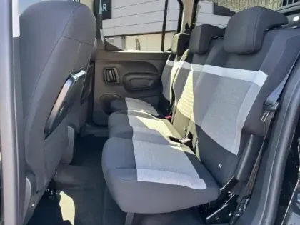 Photo 9 Citroën Berlingo  M 1.5 BlueHDi 100ch S&S PLUS 5 places