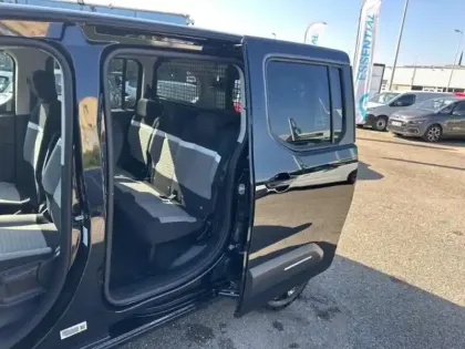 Photo 12 Citroën Berlingo  M 1.5 BlueHDi 100ch S&S PLUS 5 places