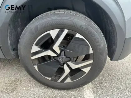 Photo 10 Peugeot 2008  100 S&S BVM6