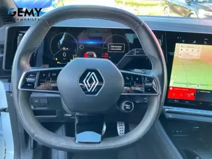 Photo 14 Renault Austral  E-Tech hybrid 200