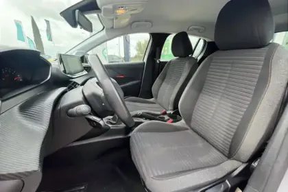 Photo 11 Peugeot 208  PureTech 75 S&S BVM5