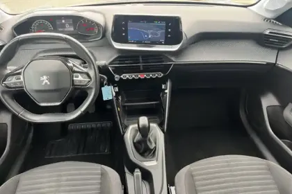 Photo 14 Peugeot 208  PureTech 75 S&S BVM5
