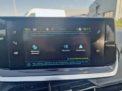 Photo 14 Peugeot 208  Electrique 50 kWh 136ch