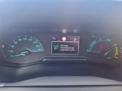 Photo 21 Peugeot 208  Electrique 50 kWh 136ch