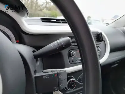 Photo 18 Renault Twingo  III Achat Intégral - 21