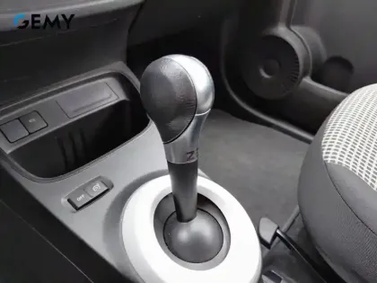 Photo 44 Renault Twingo  III Achat Intégral - 21