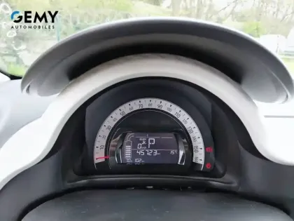 Photo 60 Renault Twingo  III Achat Intégral - 21