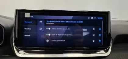 Photo 75 Peugeot 2008  Hybrid 145 e-DCS6