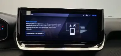 Photo 34 Peugeot 2008  Hybrid 145 e-DCS6