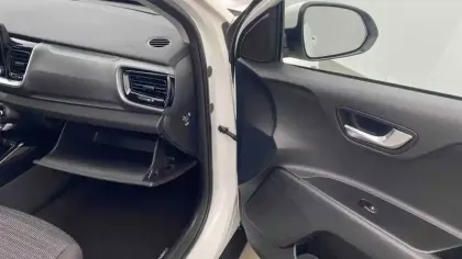 Photo 29 Kia Stonic Gén. I Ph2 Active 5