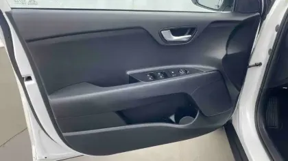 Photo 56 Kia Stonic Gén. I Ph2 Active 5