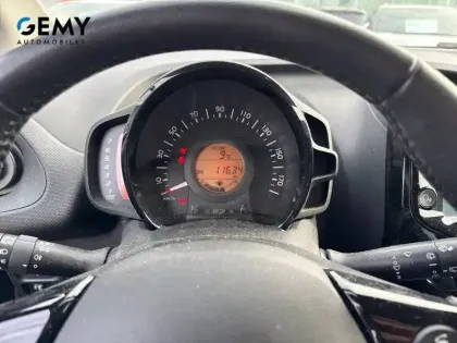 Photo 14 Citroën C1  VTi 72 S&S