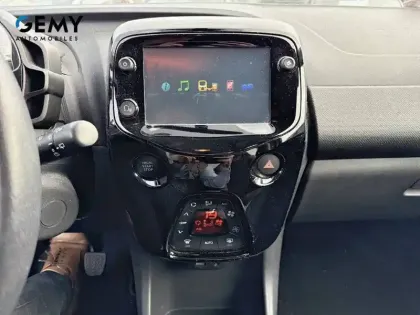 Photo 15 Citroën C1  VTi 72 S&S