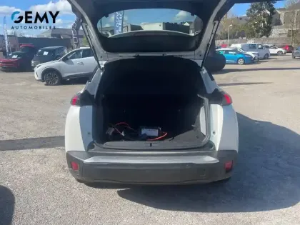 Photo 5 Peugeot 2008  Moteur électrique 136 ch