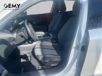 Photo 8 Peugeot 2008  Moteur électrique 136 ch