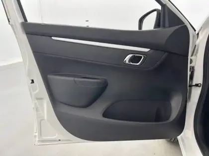 Photo 10 Dacia Spring Gén. I (BBG) Ph2 Essential 5