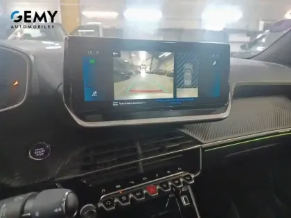 Photo 18 Peugeot 2008  PureTech 130 S&S EAT8