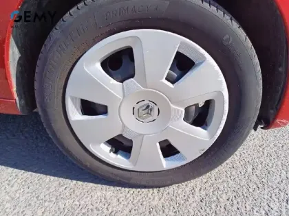 Photo 11 Renault Twingo  III TCe 95