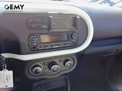 Photo 15 Renault Twingo  III TCe 95