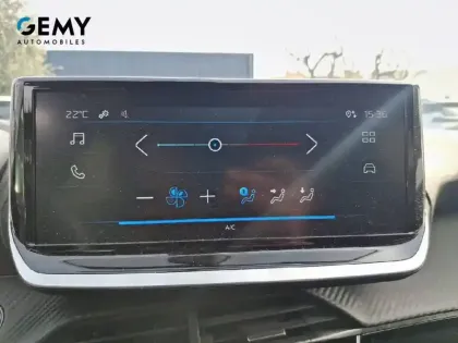 Photo 14 Peugeot 208  PureTech 100 S&S BVM6