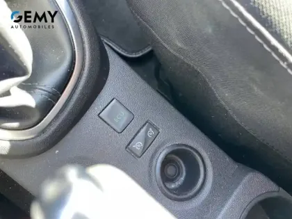 Photo 38 Renault Captur  TCe 130 FAP