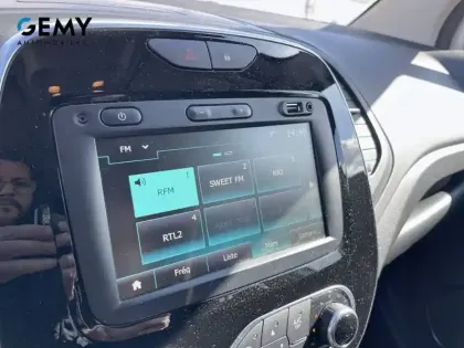 Photo 19 Renault Captur  TCe 130 FAP