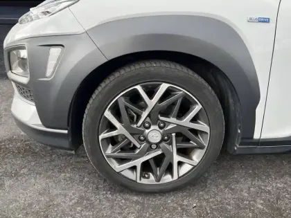 Photo 43 Hyundai Kona  1.6 GDi Hybrid
