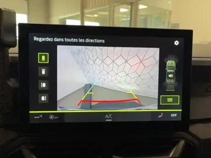 Photo 35 Dacia Duster  Hybrid 140