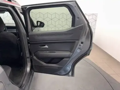 Photo 20 Dacia Duster  Hybrid 140