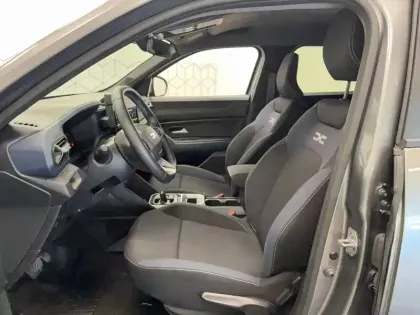 Photo 11 Dacia Duster  Hybrid 140