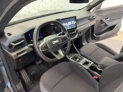 Photo 16 Dacia Duster  Hybrid 140