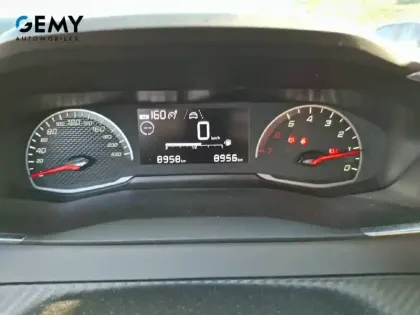 Photo 43 Peugeot 208  PureTech 75 S&S BVM5