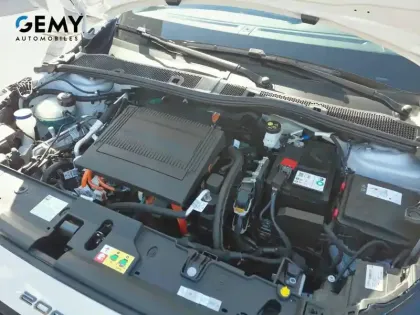 Photo 11 Peugeot 208 E- 50 KWH 136 CH