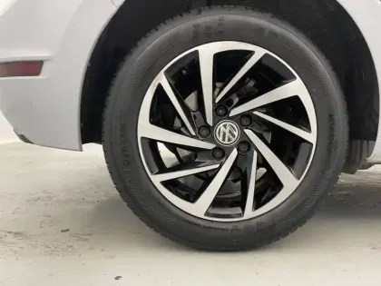 Photo 41 Volkswagen Golf Sportsvan Gén. I Ph2 Connect 5