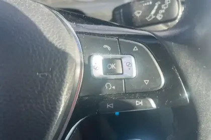 Photo 15 Volkswagen Golf Sportsvan  1.0 TSI 110 BMT BVM6