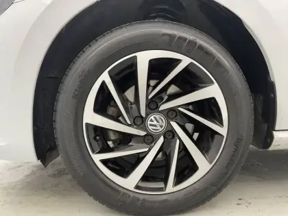 Photo 44 Volkswagen Golf Sportsvan Gén. I Ph2 Connect 5