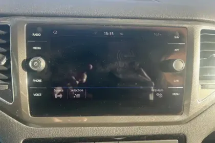 Photo 18 Volkswagen Golf Sportsvan  1.0 TSI 110 BMT BVM6