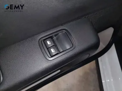 Photo 11 Citroën C3  SOCIETE PURE TECH 83 S&S BVM