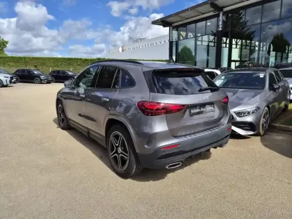 Photo 6 Mercedes GLA  200 d 8G-DCT