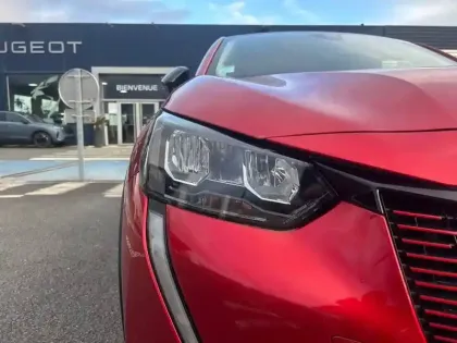 Photo 15 Peugeot 208  Electrique 50 kWh 136ch