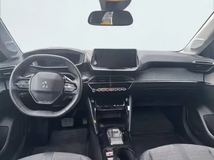 Photo 7 Peugeot 208  Electrique 50 kWh 136ch