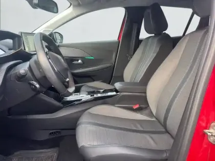 Photo 10 Peugeot 208  Electrique 50 kWh 136ch