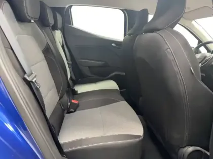 Photo 47 Renault Clio  Blue dCi 100 ch GSR2