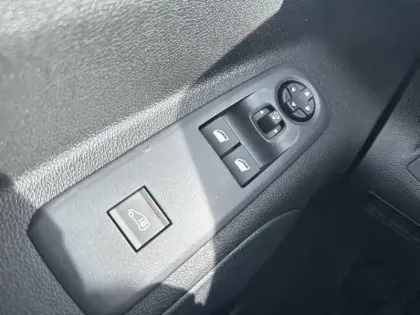 Photo 19 Citroën Berlingo Gén. III Ph2 Base 4