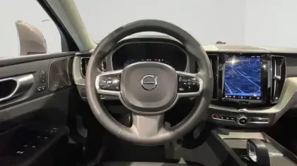 Photo 12 Volvo Xc60  T6 Recharge AWD 253 ch + 145 ch Geartronic 8