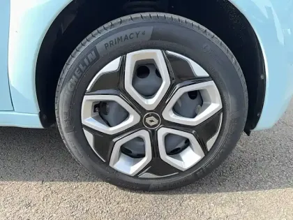 Photo 18 Renault Twingo  III E-Tech