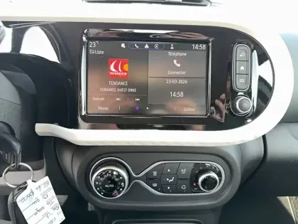 Photo 10 Renault Twingo  III E-Tech