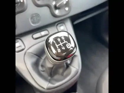 Photo 8 Fiat Panda  1.2 69 ch S/S