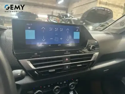 Photo 17 Citroën C4 e- 136 ch Automatique