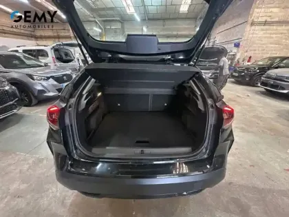 Photo 5 Citroën C4 e- 136 ch Automatique